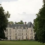 Hotel Moulin De Villeray 4*