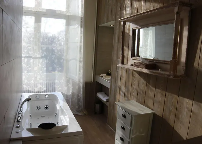 Отель Moulin De Villeray